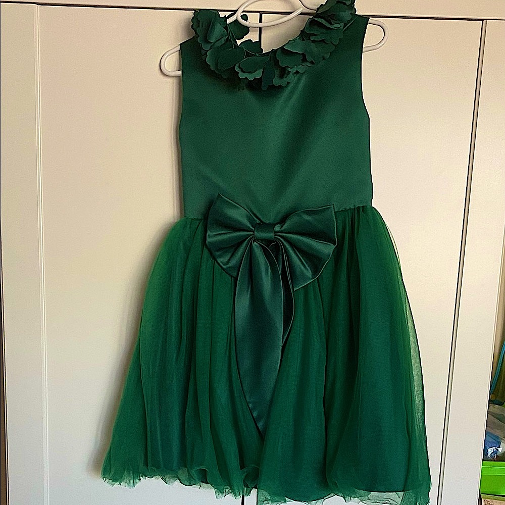 Gorgeous Emerald Green Girls’ Party Dress